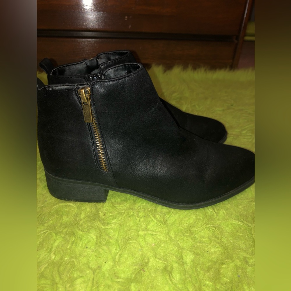 Black Booties